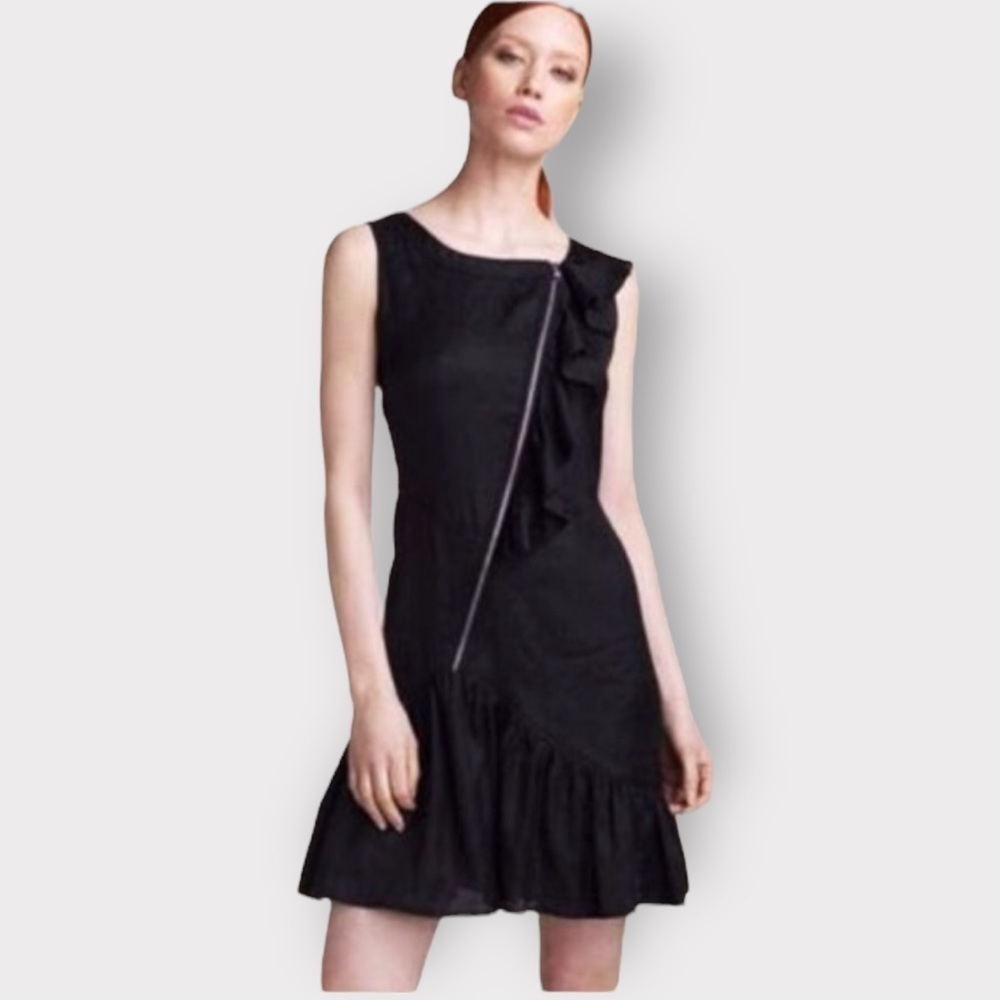 GUC Vintage Marc by Marc Jacobs Black Ruffle Zipper Dress. Size 4
